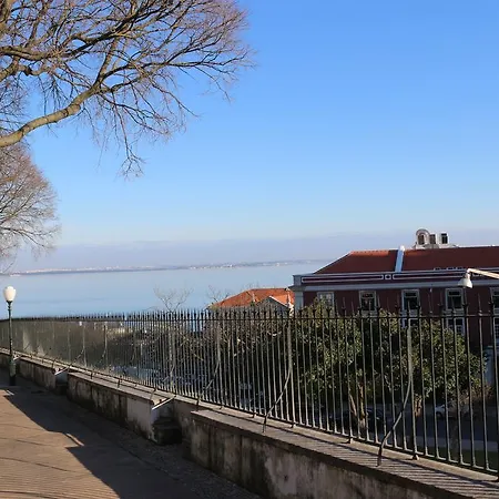 Apartment Graca Family Lisbon